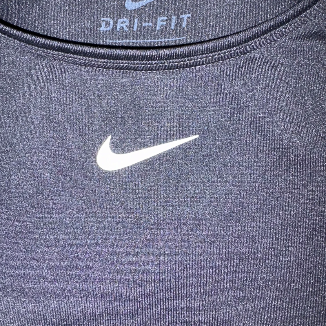 Svart långärmad Nike Dri-Fit tröja - 1