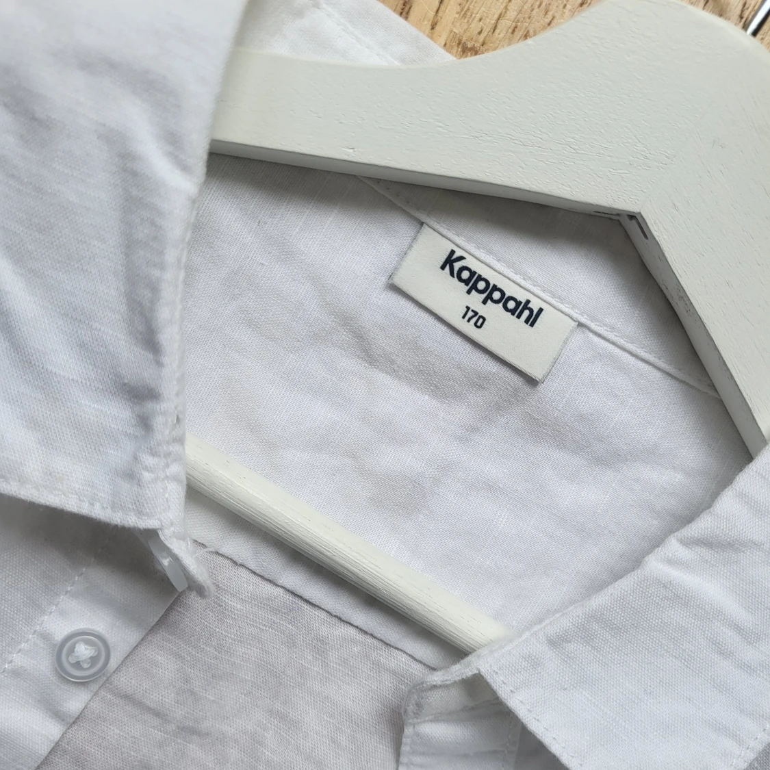 Vit linneskjorta i nytt skick - 1