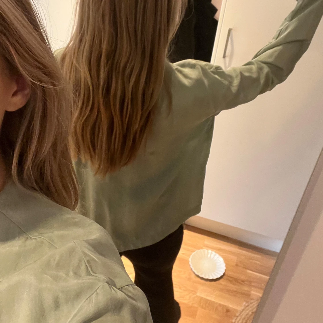 Ljusgrön tunn kofta från Djerf Avenue - 3