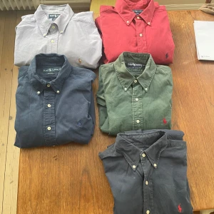 5st Ralph lauren skjotor - Sköna nu till sommaren. Dem har en del defekter. Priset är inte hugget i sten. Skriv för fler bilder! Kan köpas separat!!😃