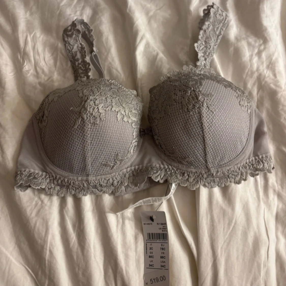 Grå spets-bh - 2