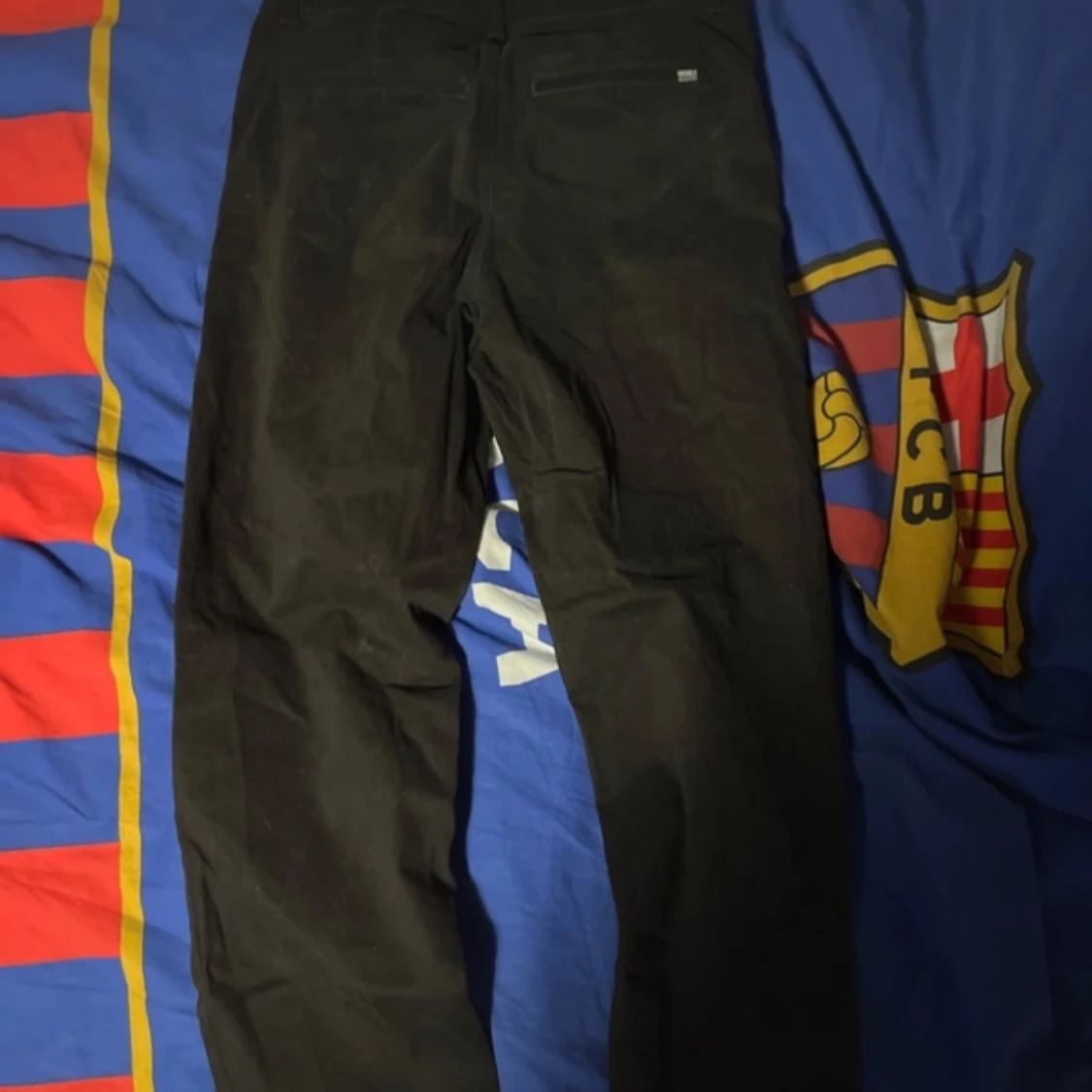 Svarta byxor från H&M - 1