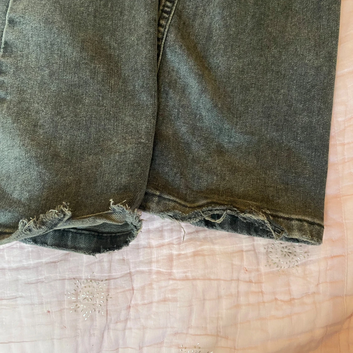 Low waist jeans från Gina Tricot - 4