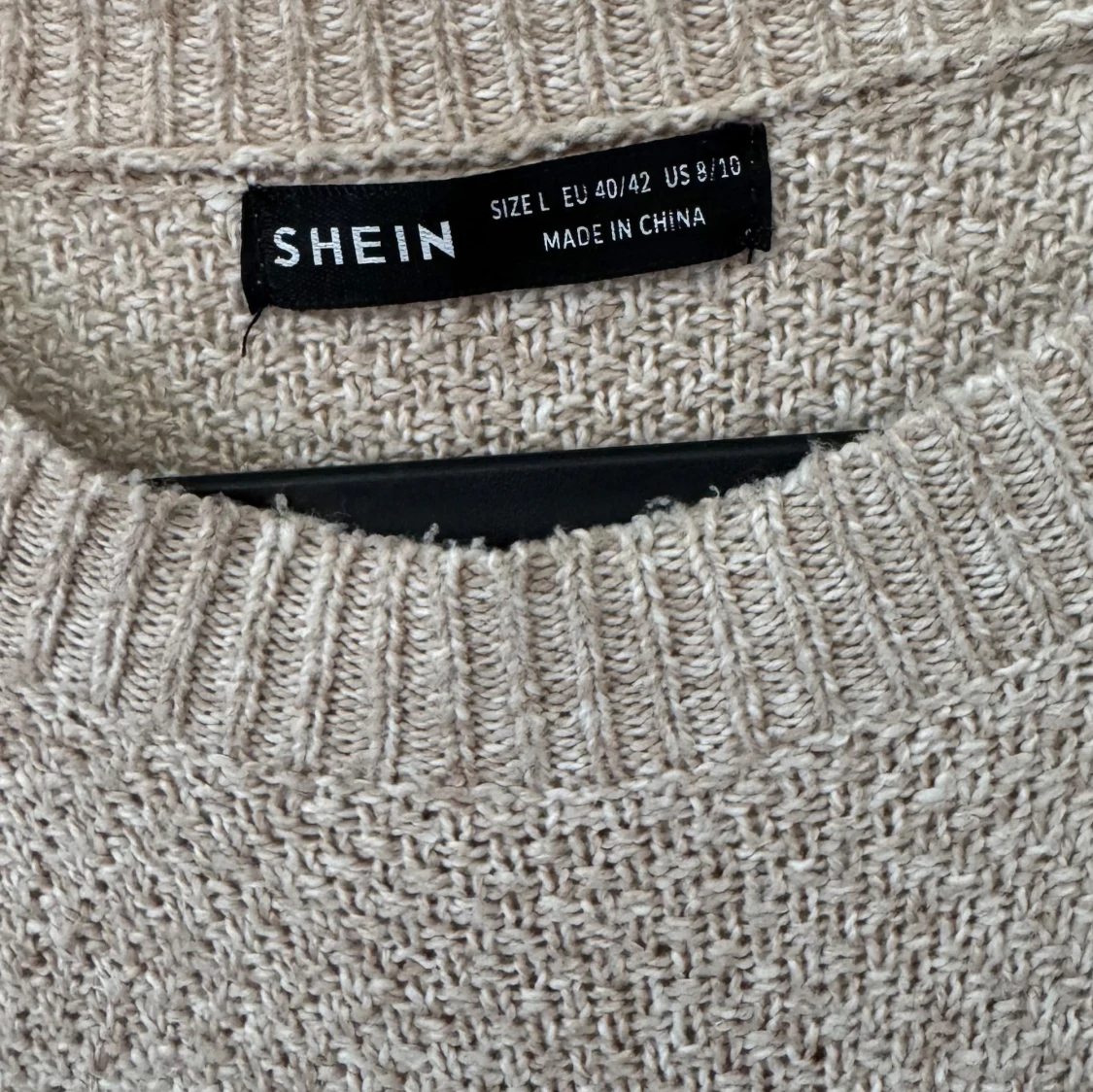 Beige stickad tröja från SHEIN - 2