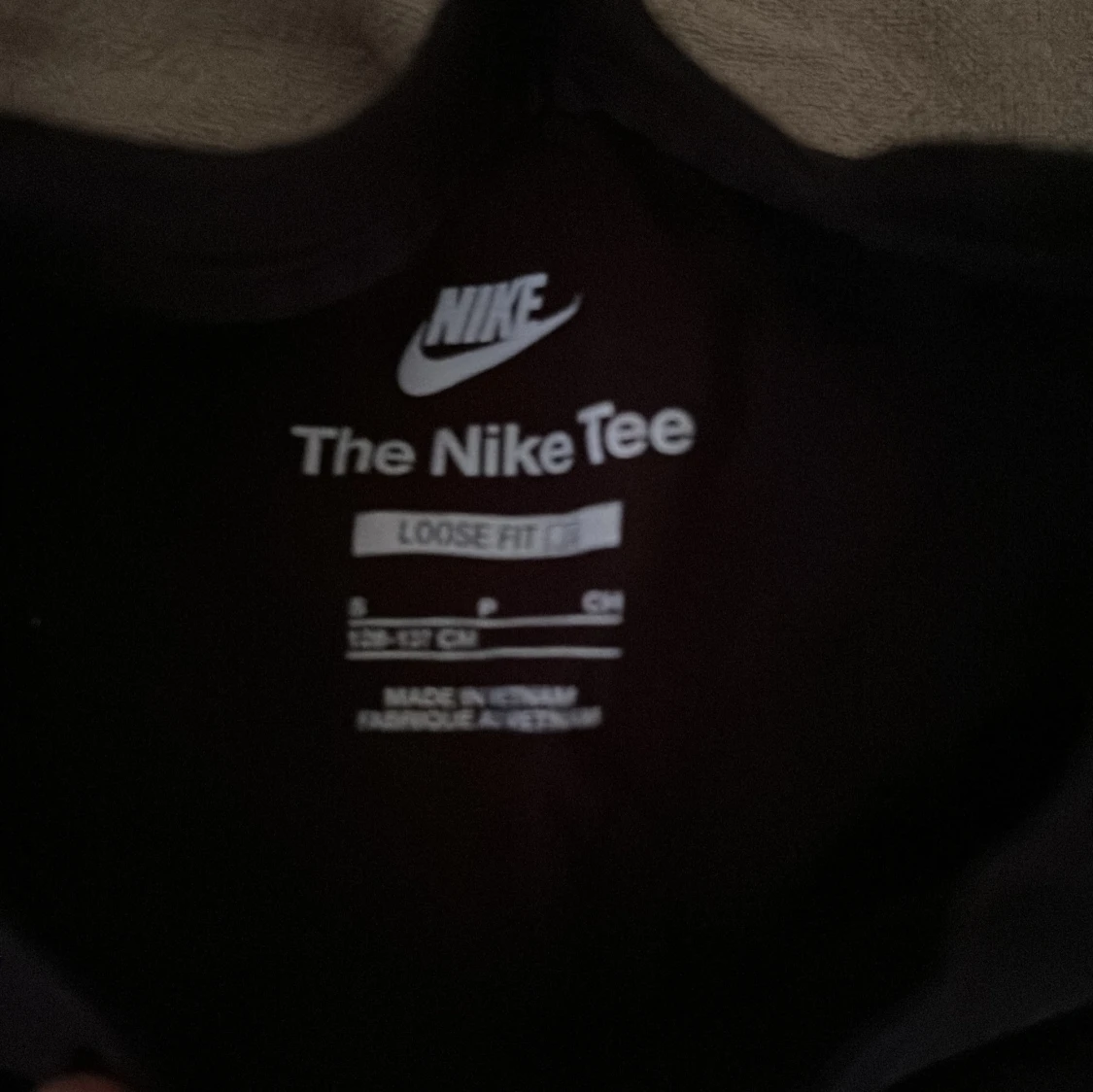 Svart magtröja från Nike med text - 1