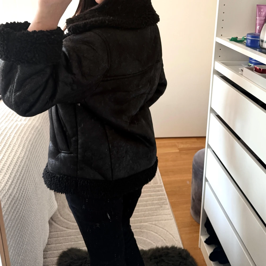 Svart teddyfodrad jacka  - 2