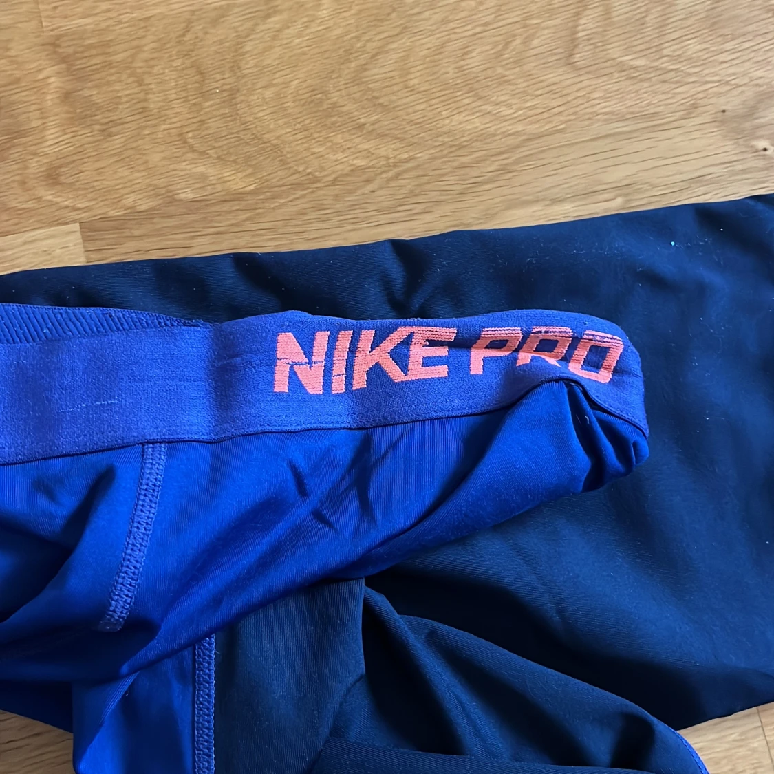 Blå Nike Pro träningstights - 3