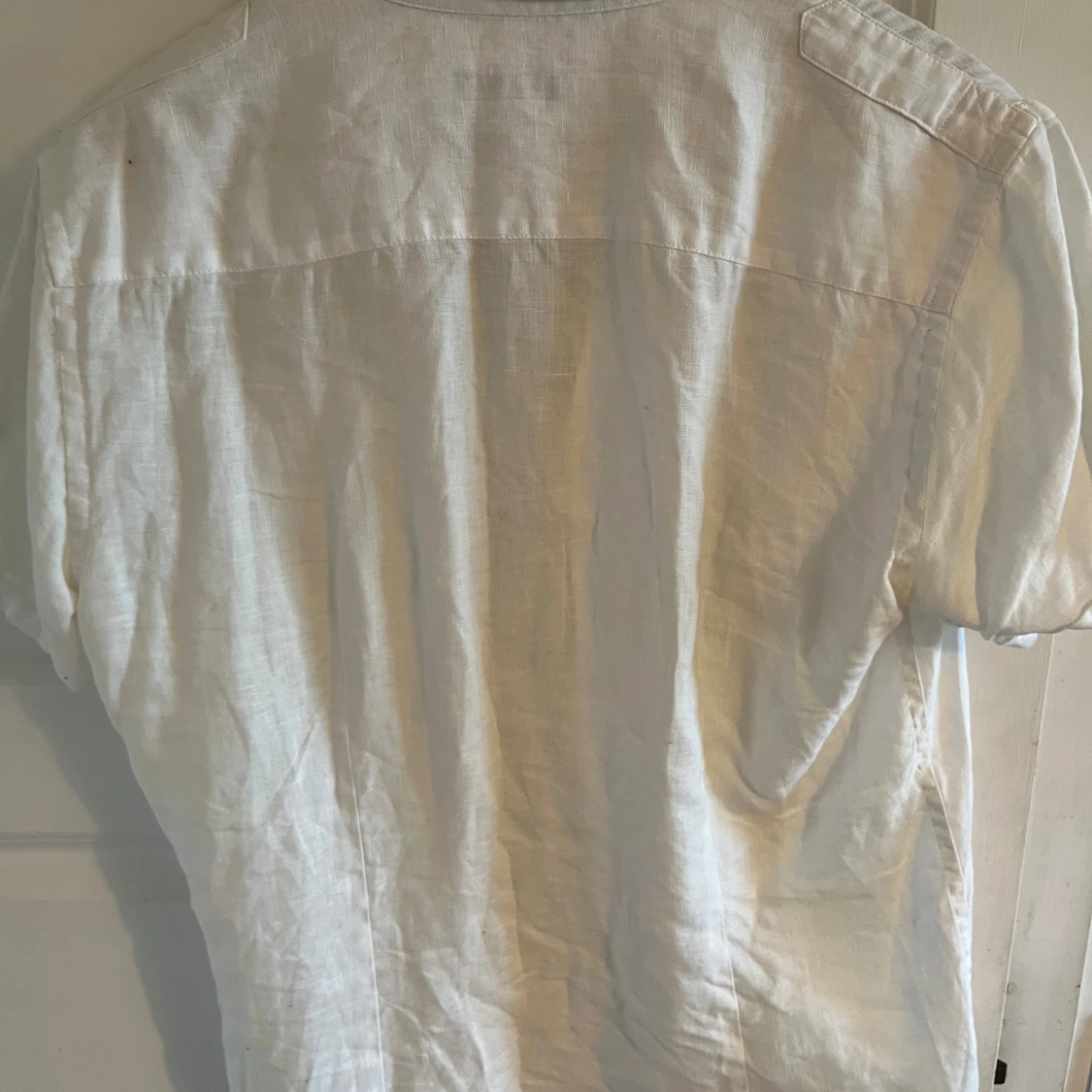 Vit linneskjorta från Matinique - 2