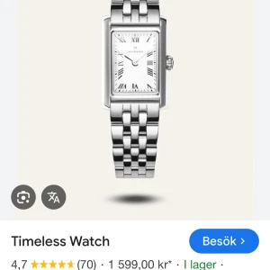 Rektangulär silverfärgad klocka med länkarmband - Stilren klocka i silver med rektangulärt ur och klassiskt länkarmband.  minimalistisk design. Perfekt accessoar för dig som gillar tidlös stil. Från mockberg , helt oanvänd 