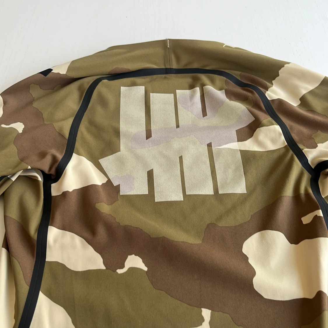 Camouflage långärmad tröja från Adidas - 1