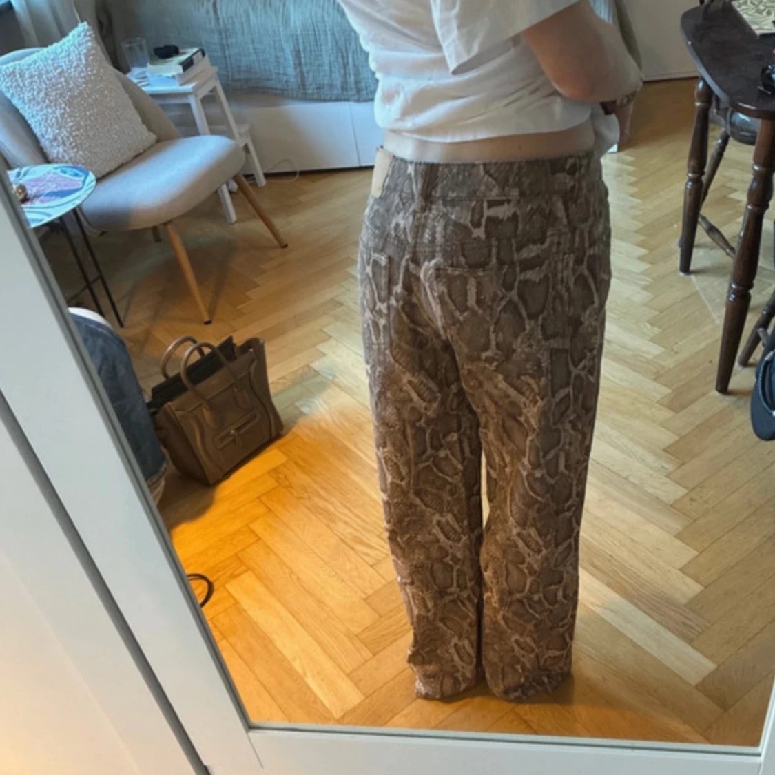 Jeans med ormmönster - 1