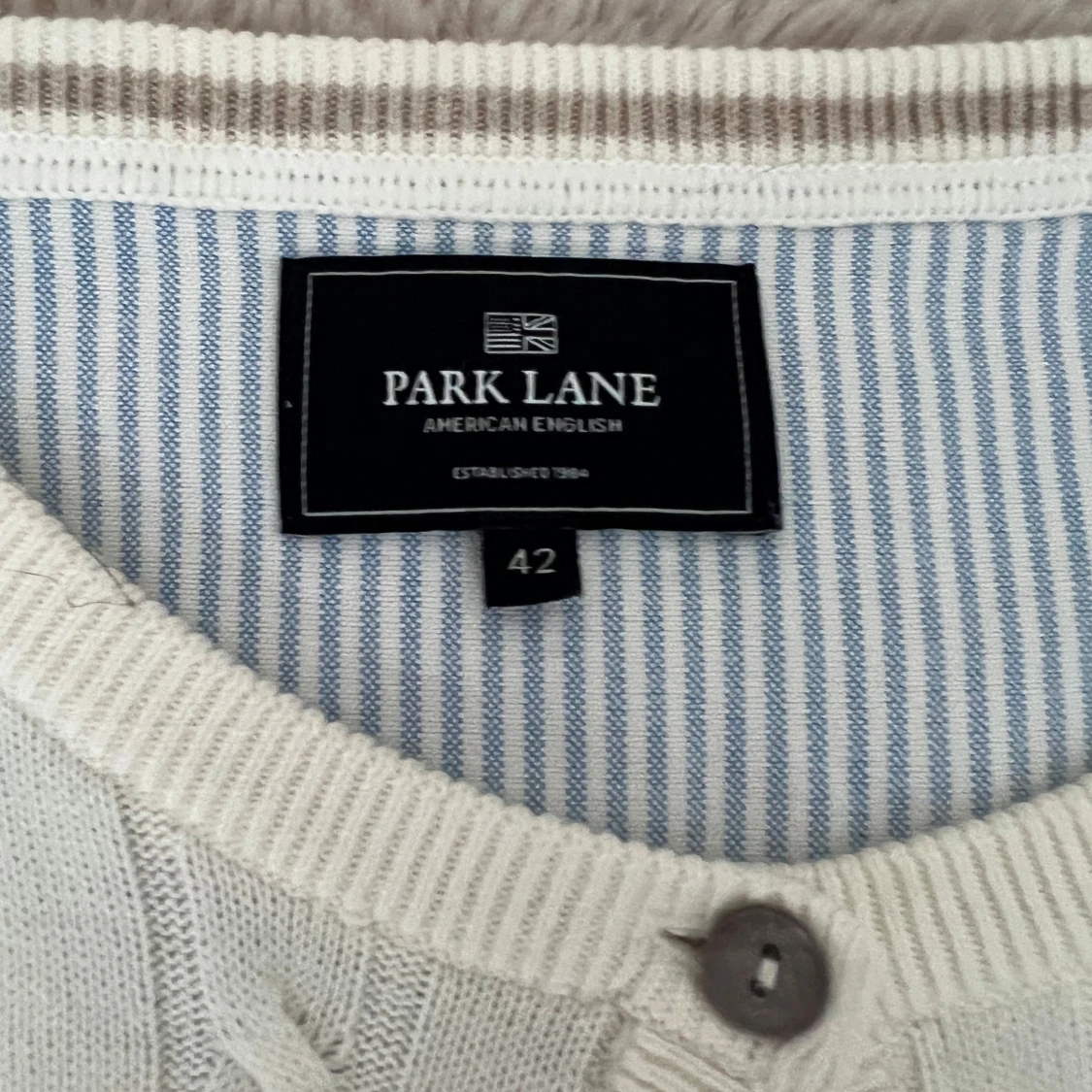 Vit kabelstickad kofta från Park Lane - 2