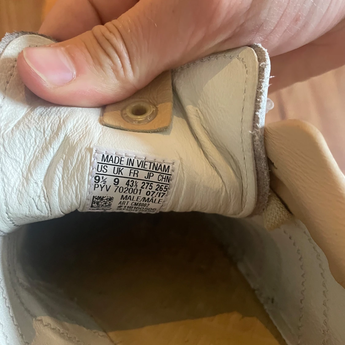 Vita Adidas Superstar sneakers i skinn - 2