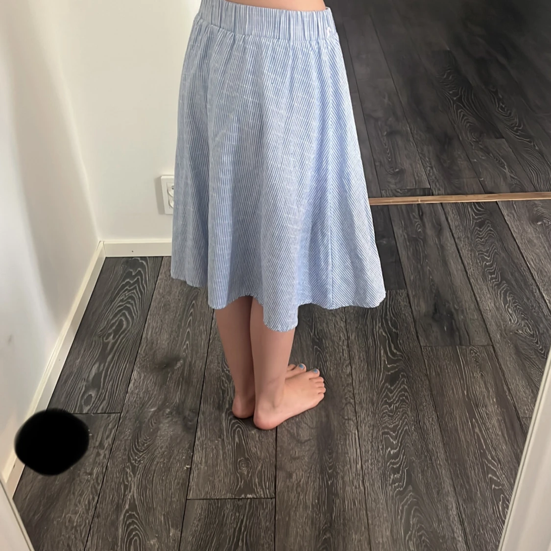 Blåvit randig midikjol med knyt - 1