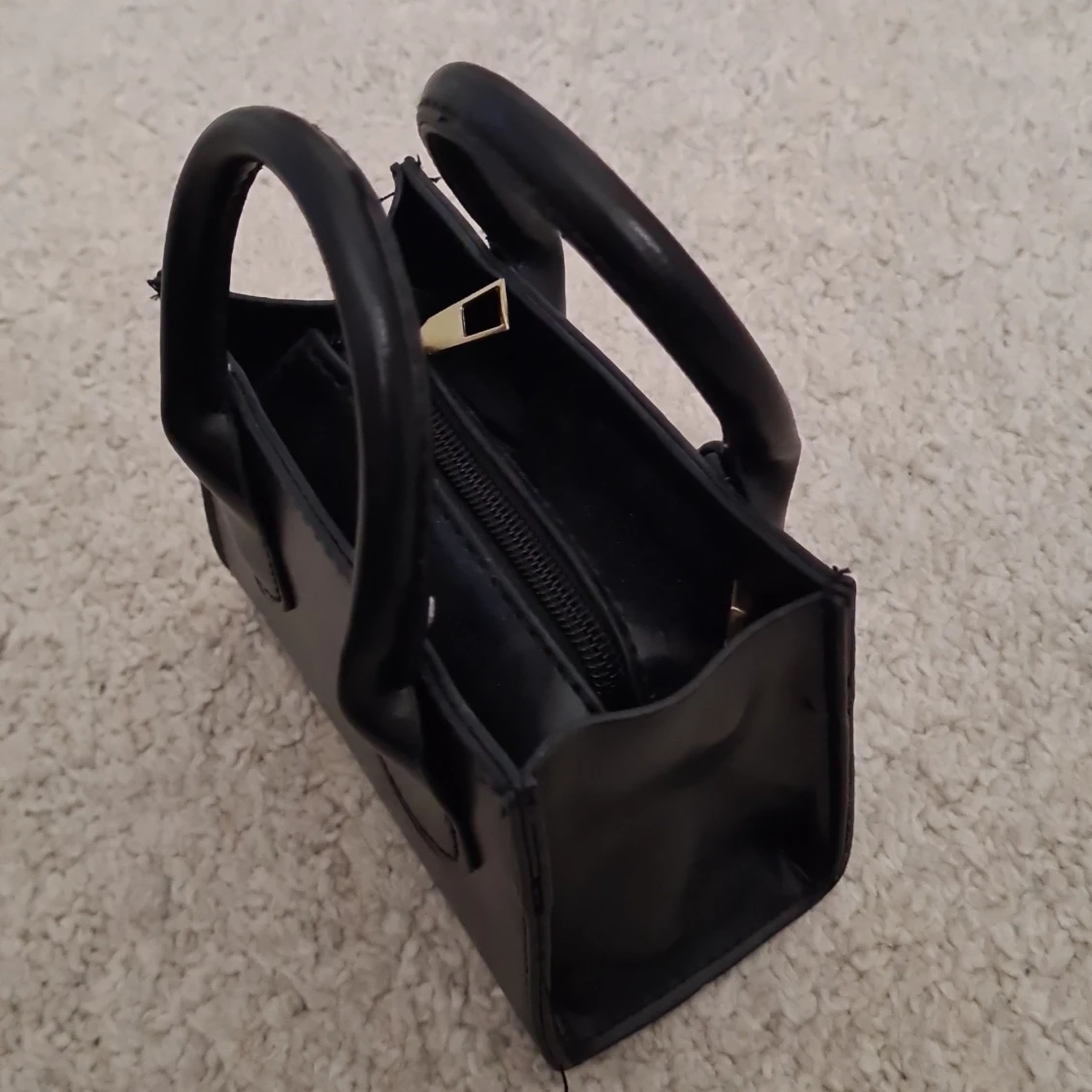 Svart minihandväska - 4