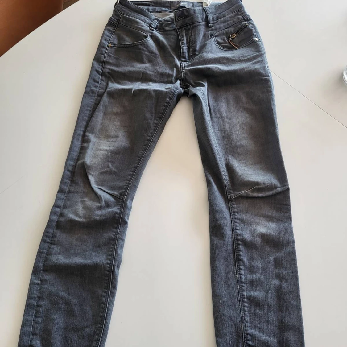 Grå skinny jeans från Mos Mosh