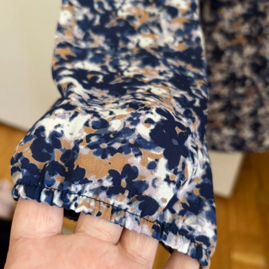 Blommig kortklänning från C - 3