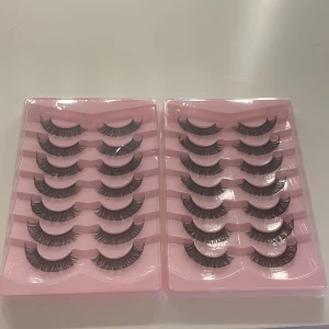 D curl fransar  - Fina helt nya svarta d curl lösfransar två pack, 7 par fransar.