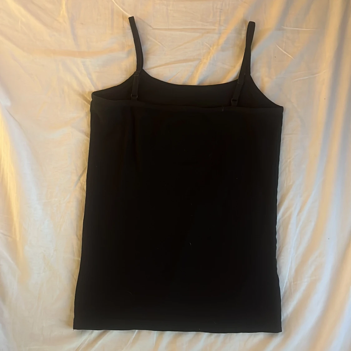 Svart linnetopp från Basic You - 1