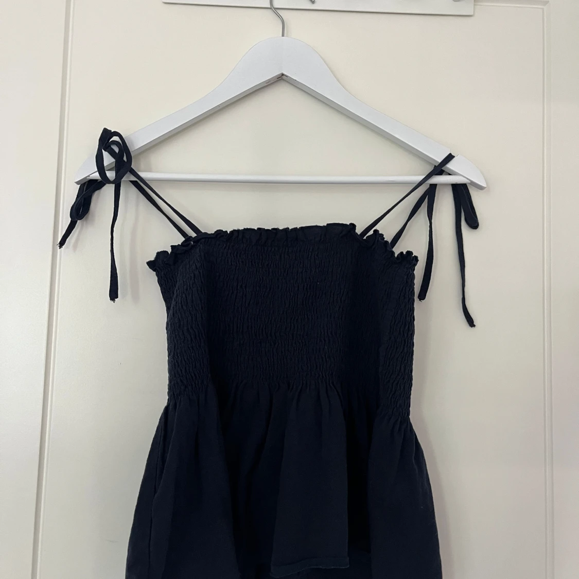 Superfint mörkblått linne!! - 1