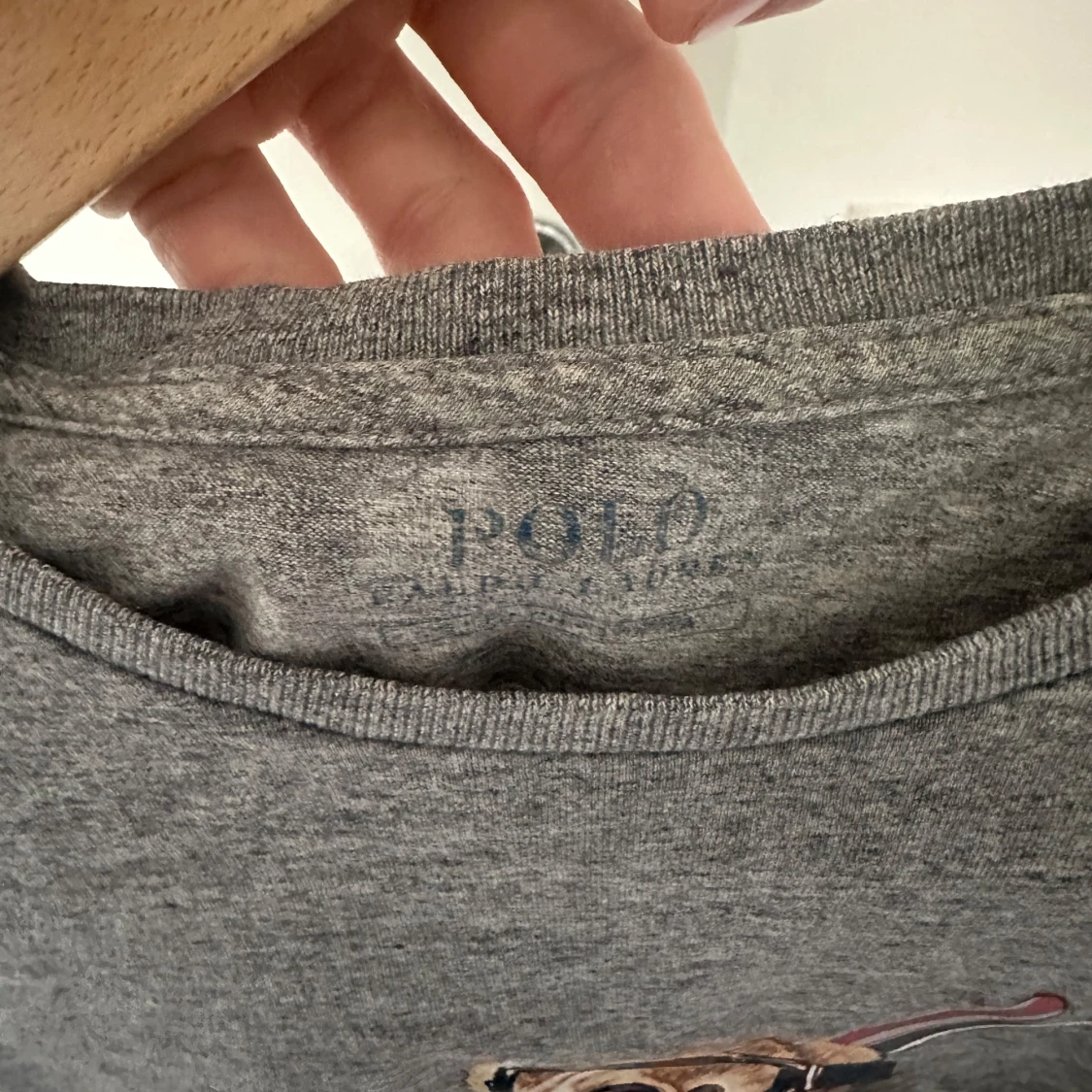 Grå långärmad tröja med björntryck från Polo Ralph Lauren - 1