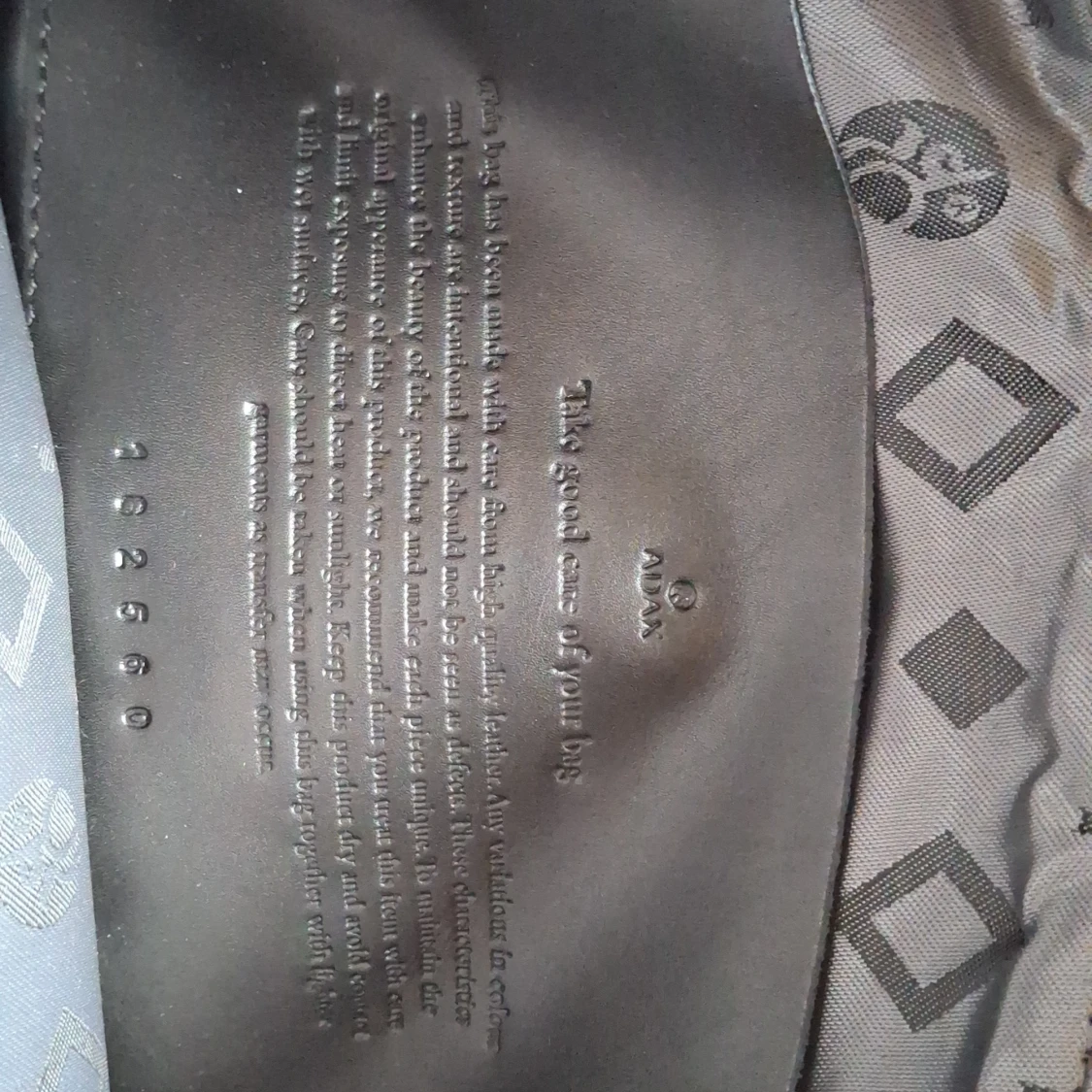 Svart handväska  - 4