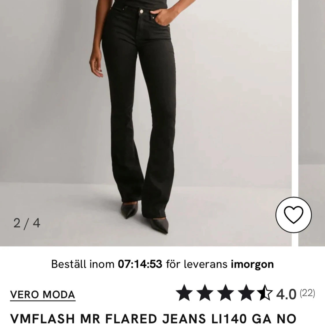 Svarta bootcut jeans från Vero Moda - 1