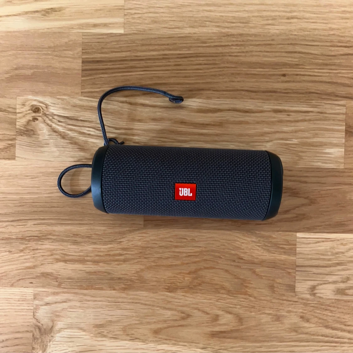 JBL Flip Essential Speaker - 2