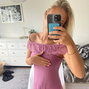 Rosa/lila klänning - Jättefin men används aldrig⭐️💕