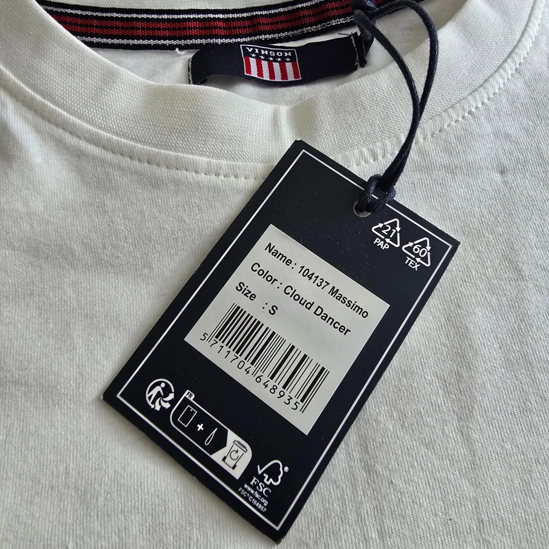 Vit t-shirt från Vinson - 1