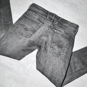 Replay jeans - Replay jeans | Modell Anbass | Bra skick | Storlek W30 L32. 