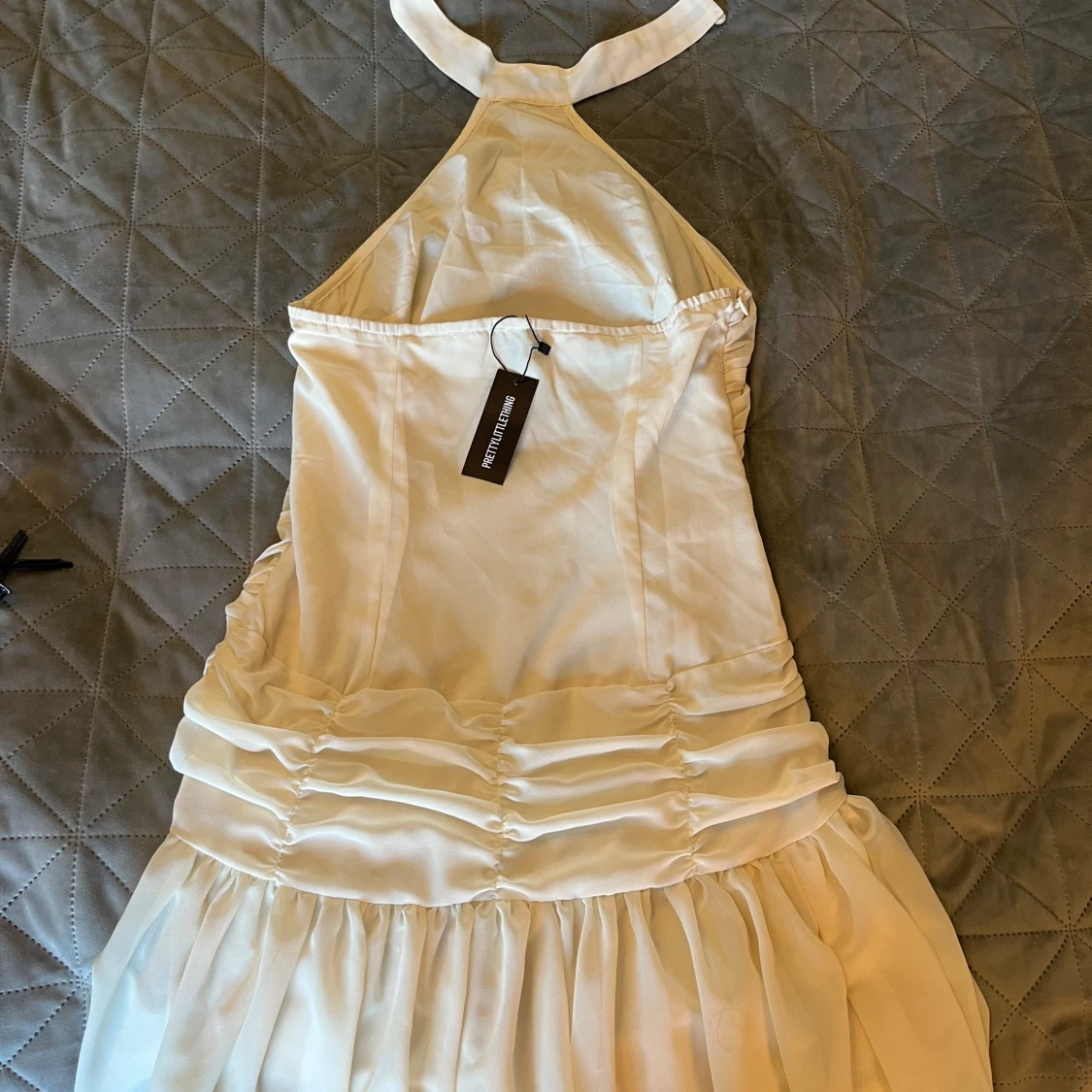 Vit halterneck klänning från Bershka - 3