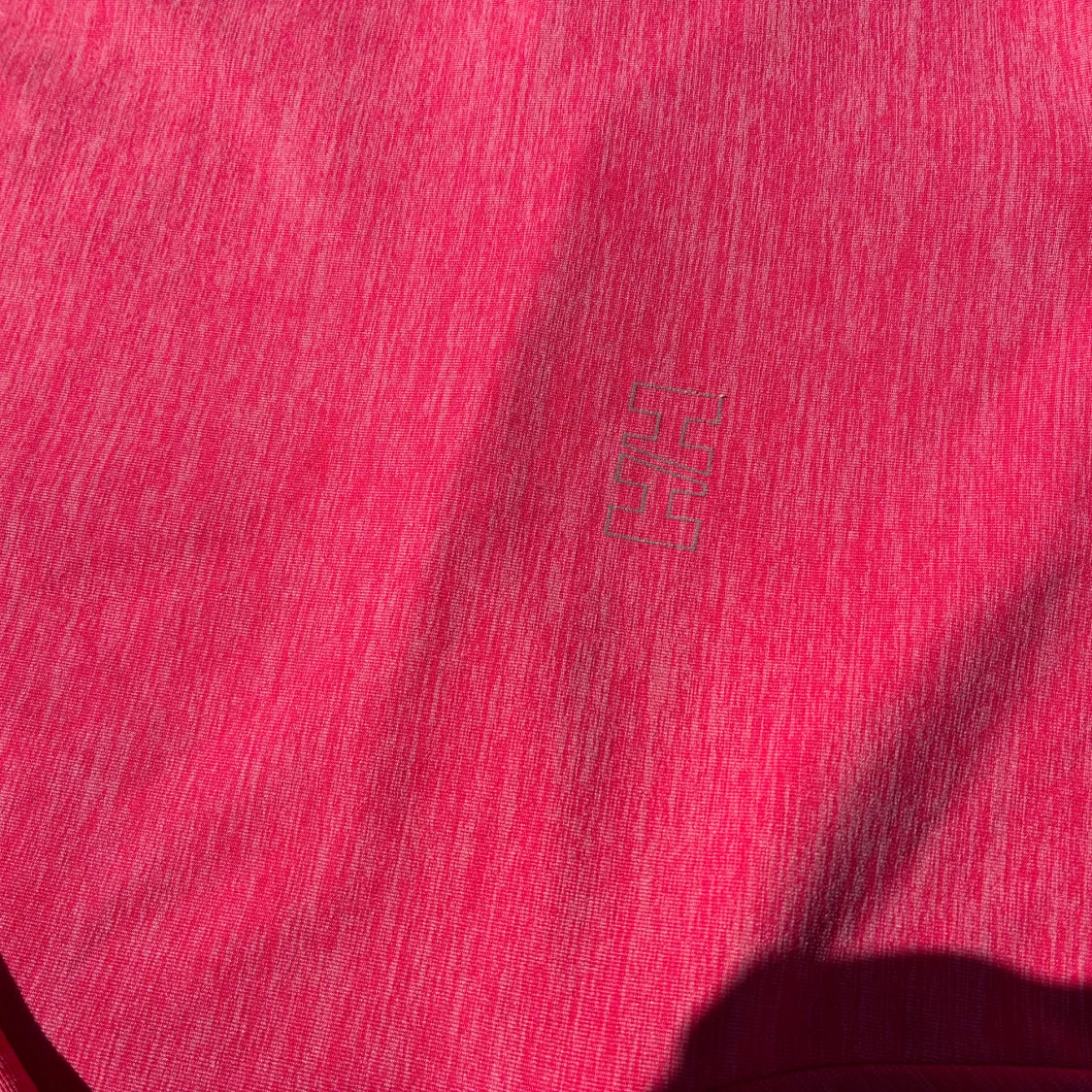 Rosa hoodie från Helly Hansen - 3