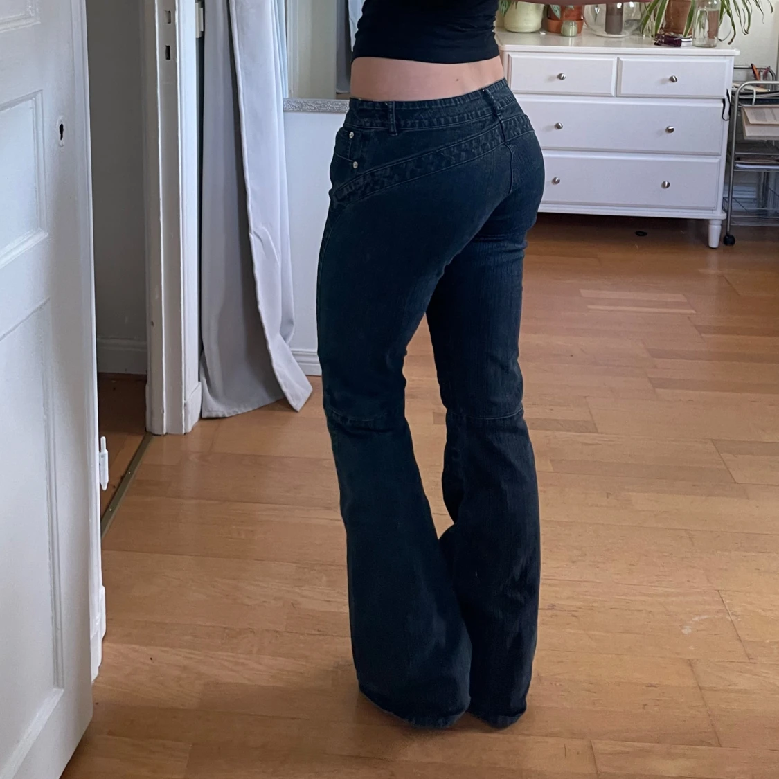 lågmidjade jeans - 1