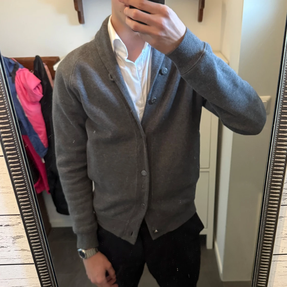 Grå kofta/Cardigan från J.Lindeberg