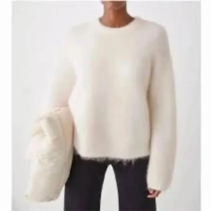 Mohair tröja  - Tröja i mohair från otherstories i xs, helt slutsåld!❤️köptes för 1200kr