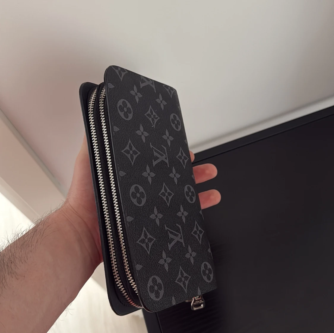 LV