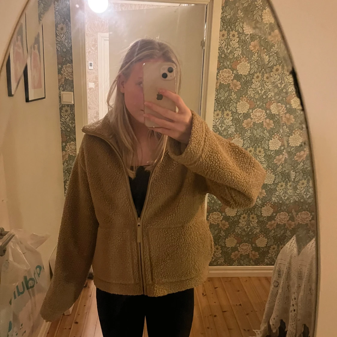 Brun teddyjacka med dragkedja - 2