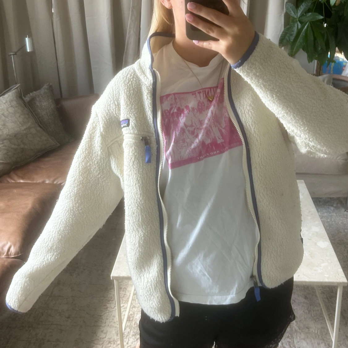 Vit fleecejacka från Patagonia - 1