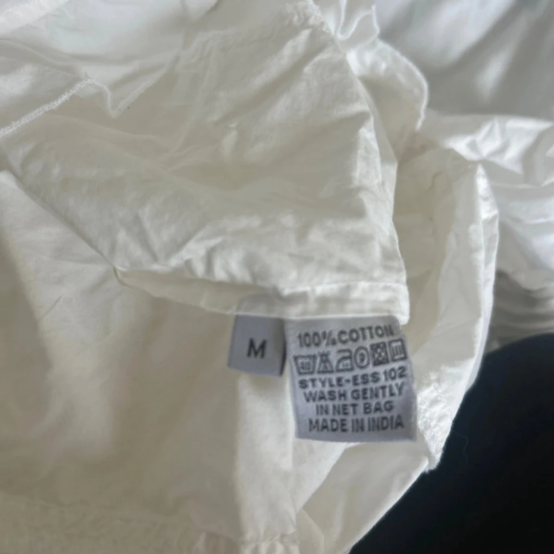 Vit omlottblus från Hunkydory - 2