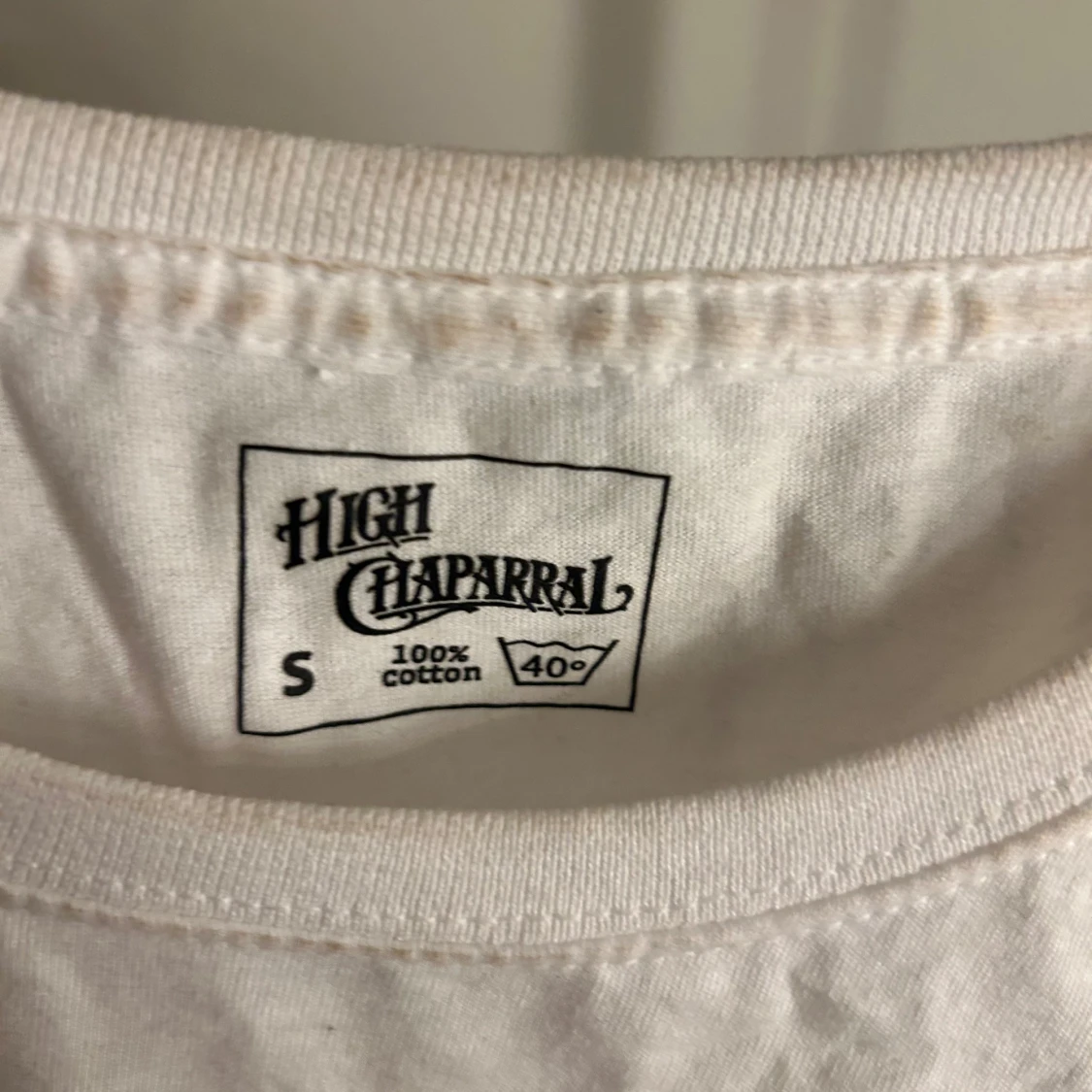 Vit COWGIRL t-shirt High Chaparral - 2