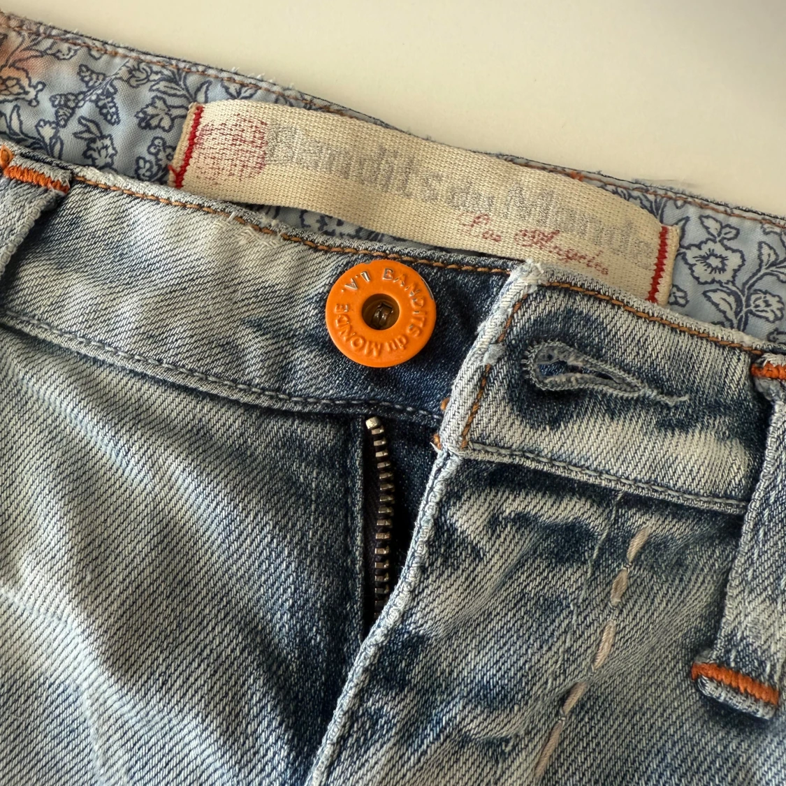 Blå jeansshorts från Bandit de Marie - 1