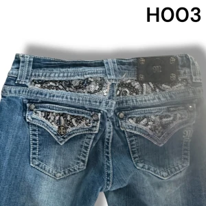 Miss me jeans - 🤍 Midja i W : 28W 🤍 Midja : 37 🤍 Ytterben : 105 🤍 Innerben : 82