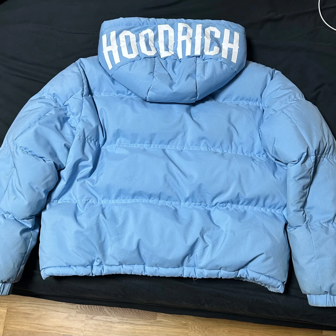 Ljusblå pufferjacka Hoodrich - 1