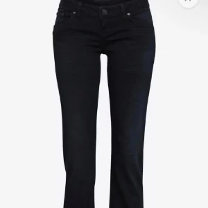 Ltb jeans Roxy - St 26,34, fint skick, pris kan diskuteras