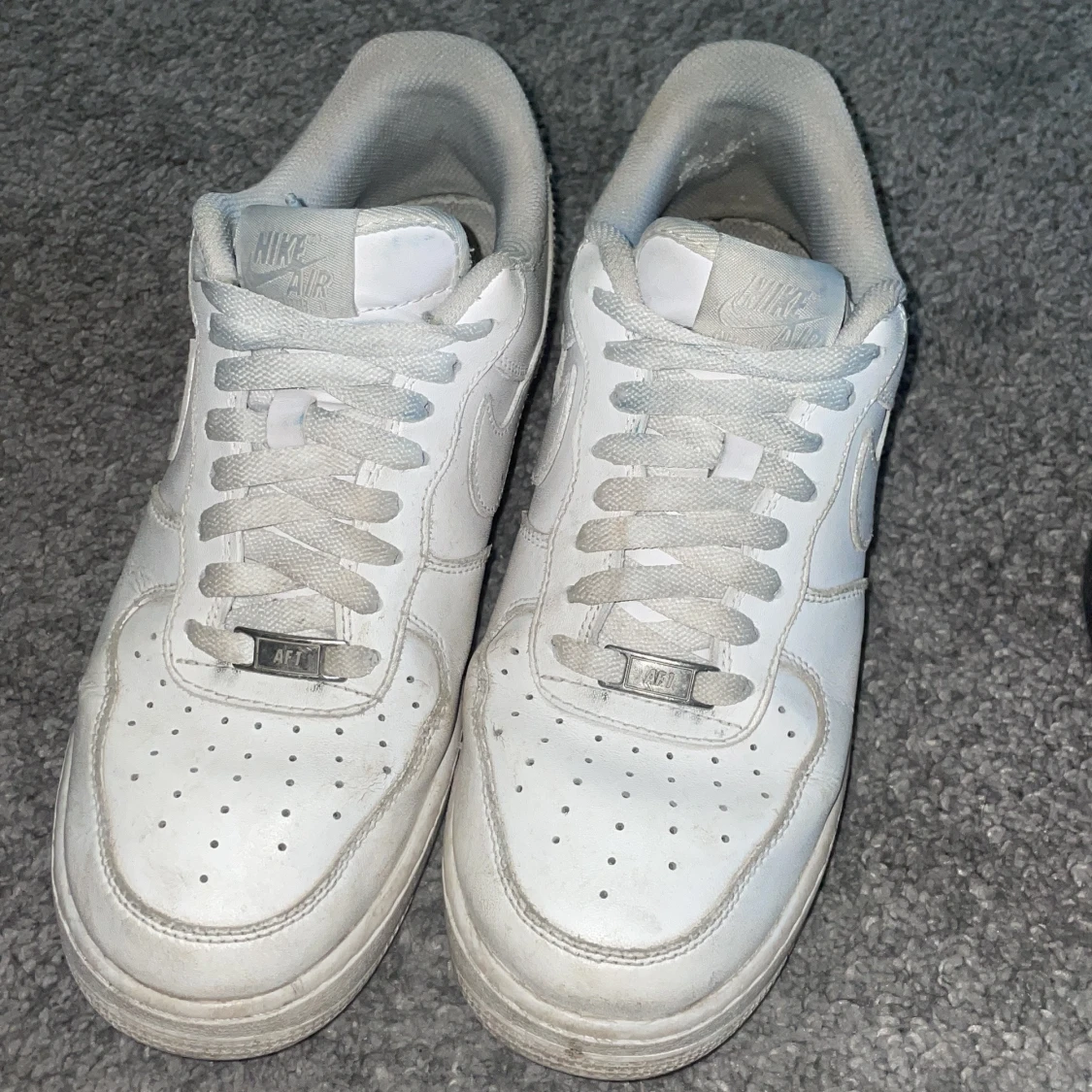 Vita Nike Air Force 1 sneakers