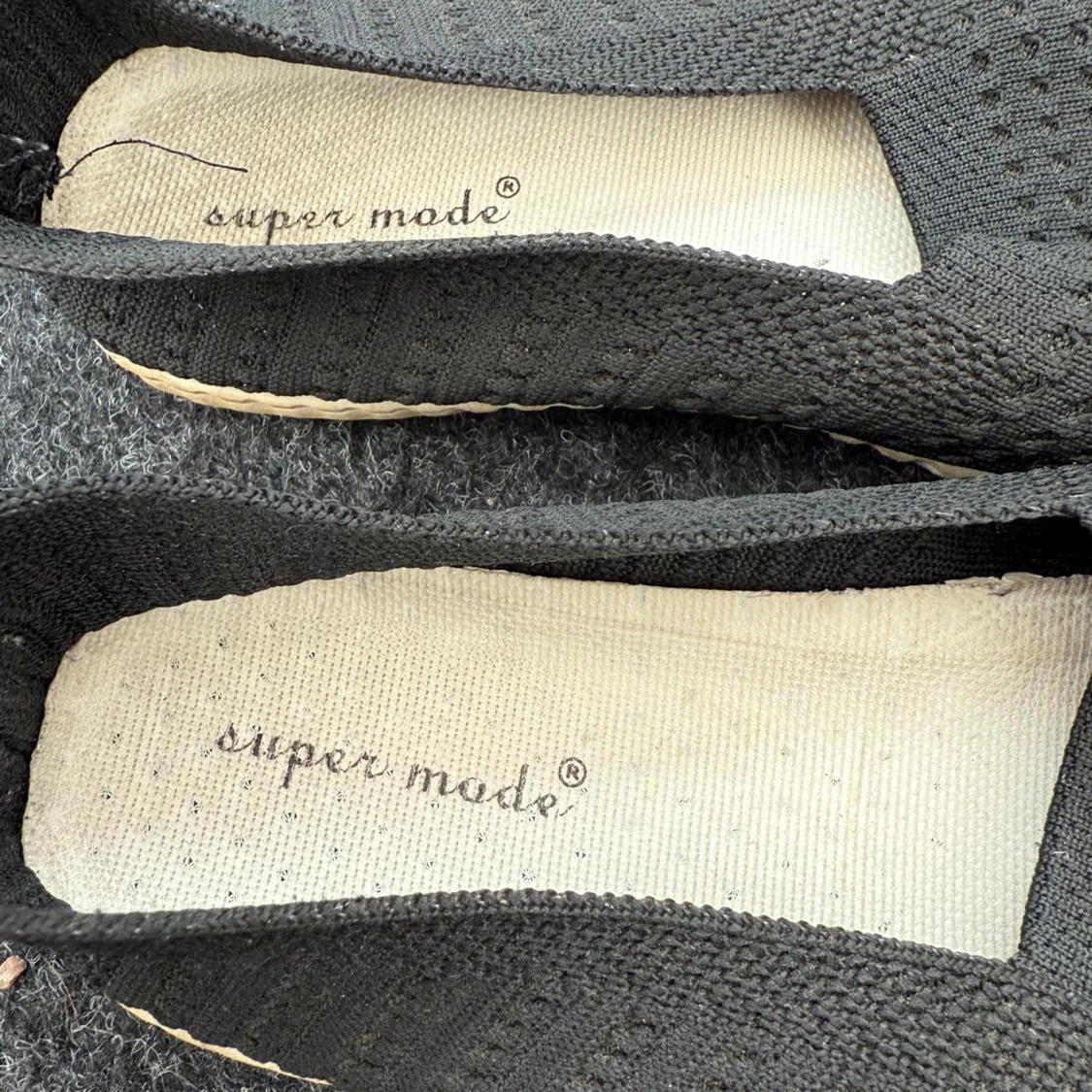 Svarta stickade loafers från Super Mode - 2