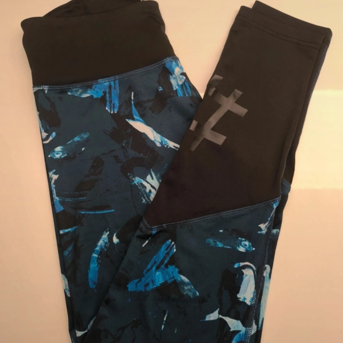 Mönstrade leggings från Maximize