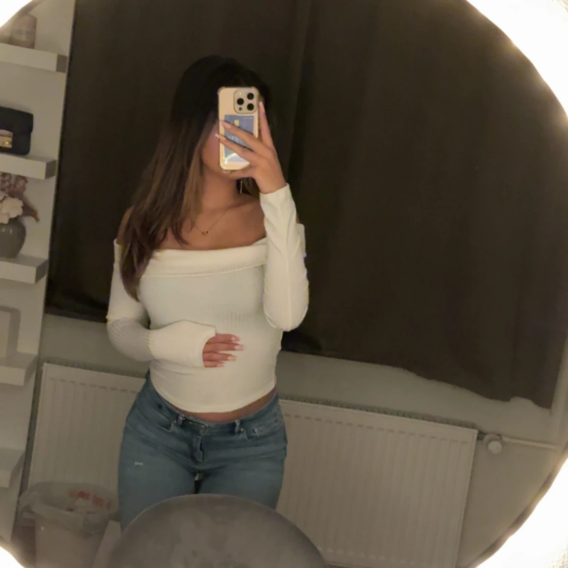 Vit off shoulder topp från H&M