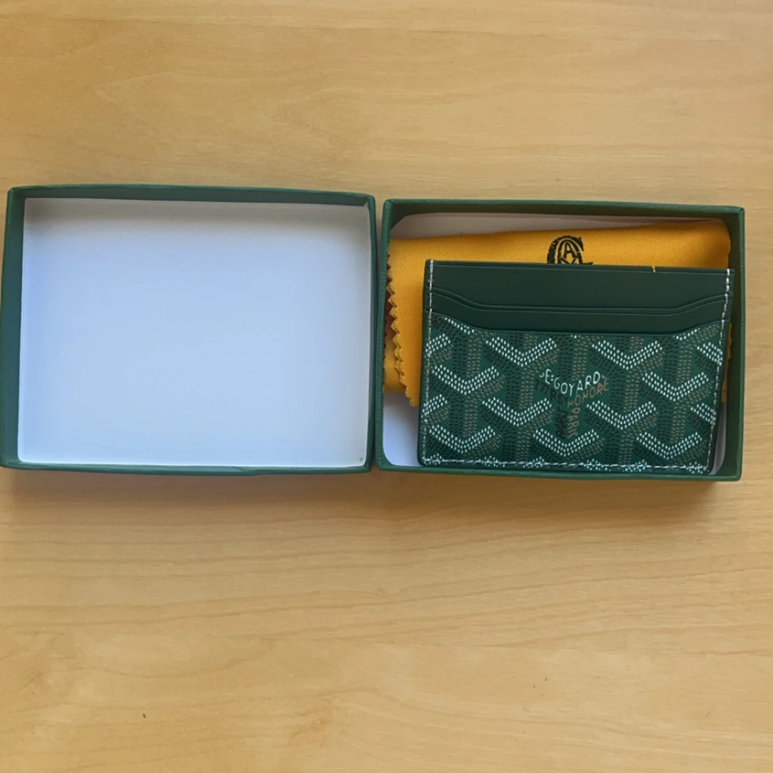 Grön korthållare - 3